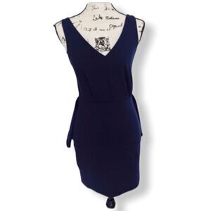 BCBGeneration SZ 4 Navy dress with lace back